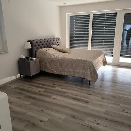 Paradies Villa Buttendorf